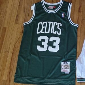 Larry Bird 33 Away Celtics Mitchell & Ness Jersey Mens LG $50.00 With Shorts $60